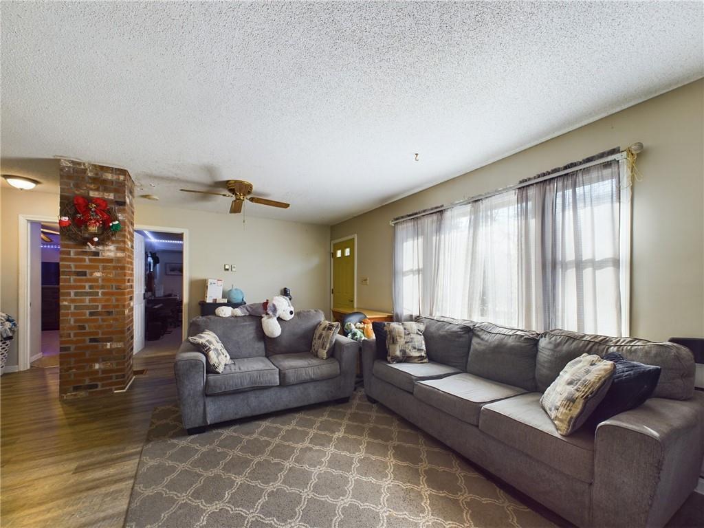 30 Buckeye Brook Road, Charlestown