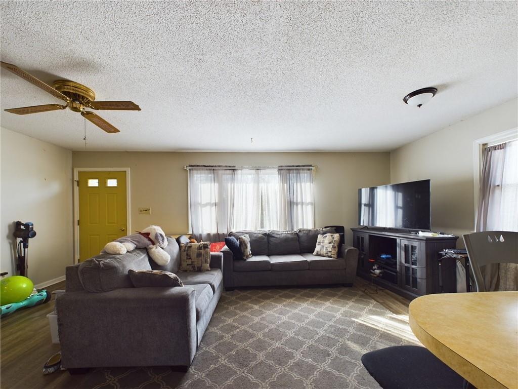 30 Buckeye Brook Road, Charlestown