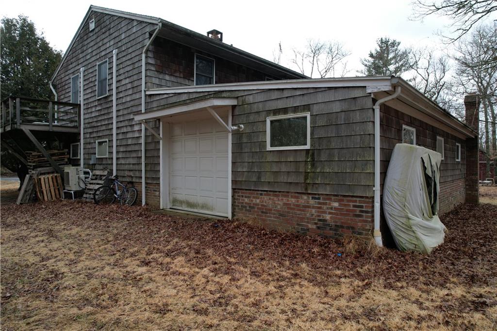 30 Buckeye Brook Road, Charlestown