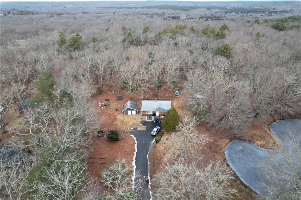30 Buckeye Brook Road, Charlestown
