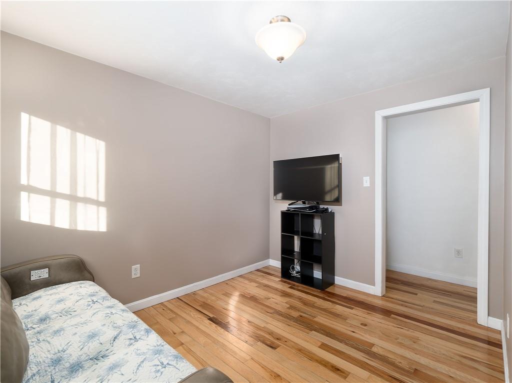 275 Carolina Back Road, Charlestown