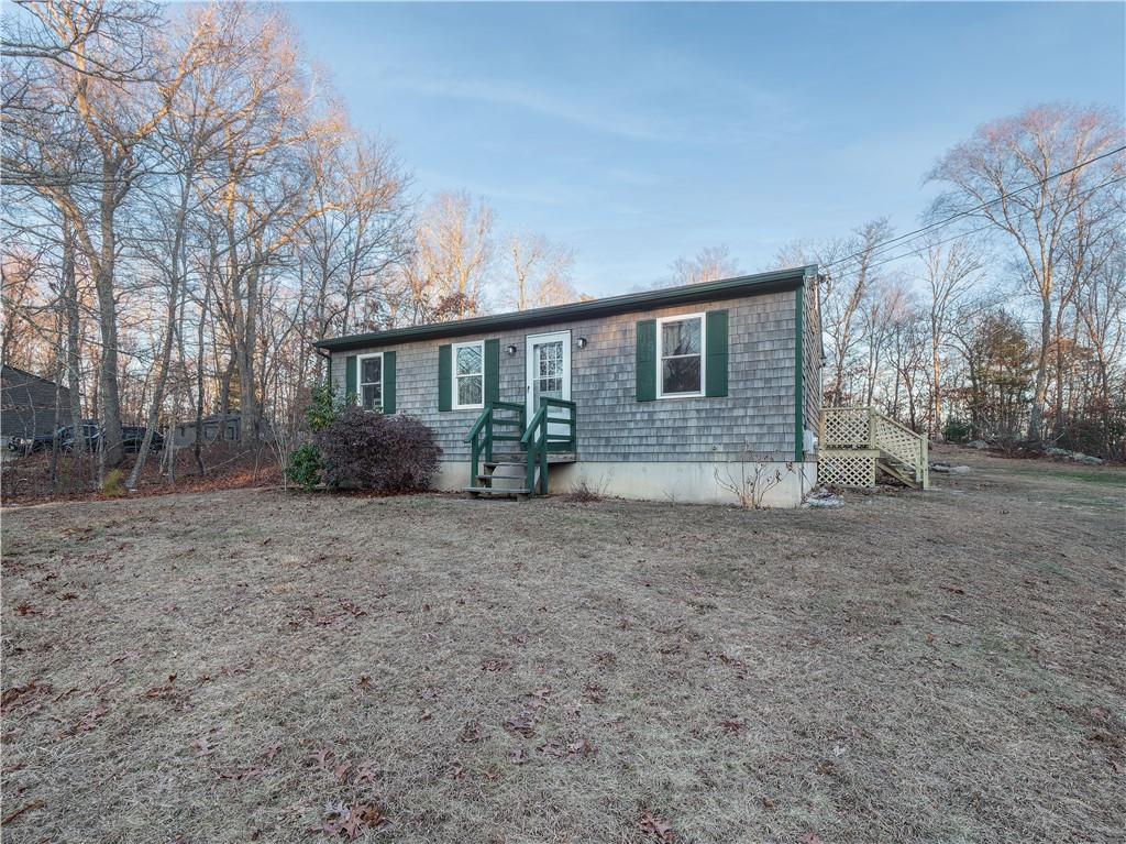 275 Carolina Back Road, Charlestown