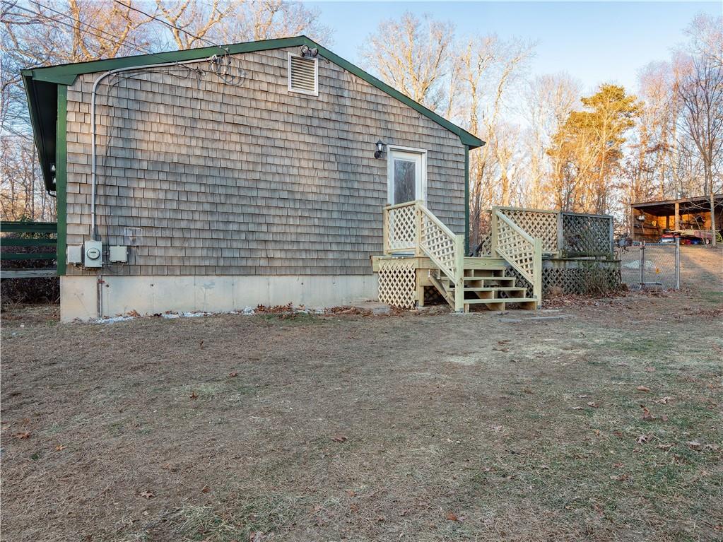 275 Carolina Back Road, Charlestown
