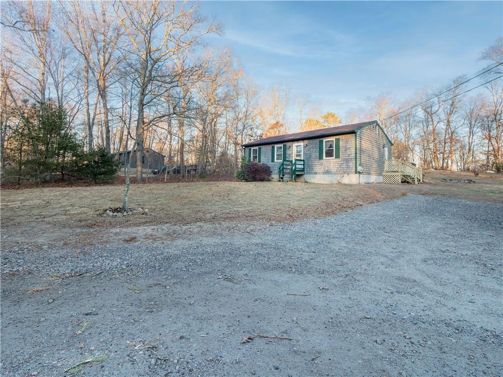 275 Carolina Back Road, Charlestown