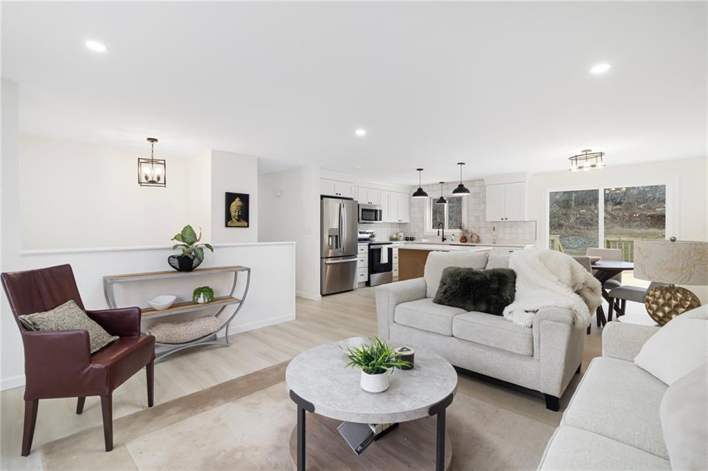 19 Clearview Drive, Richmond