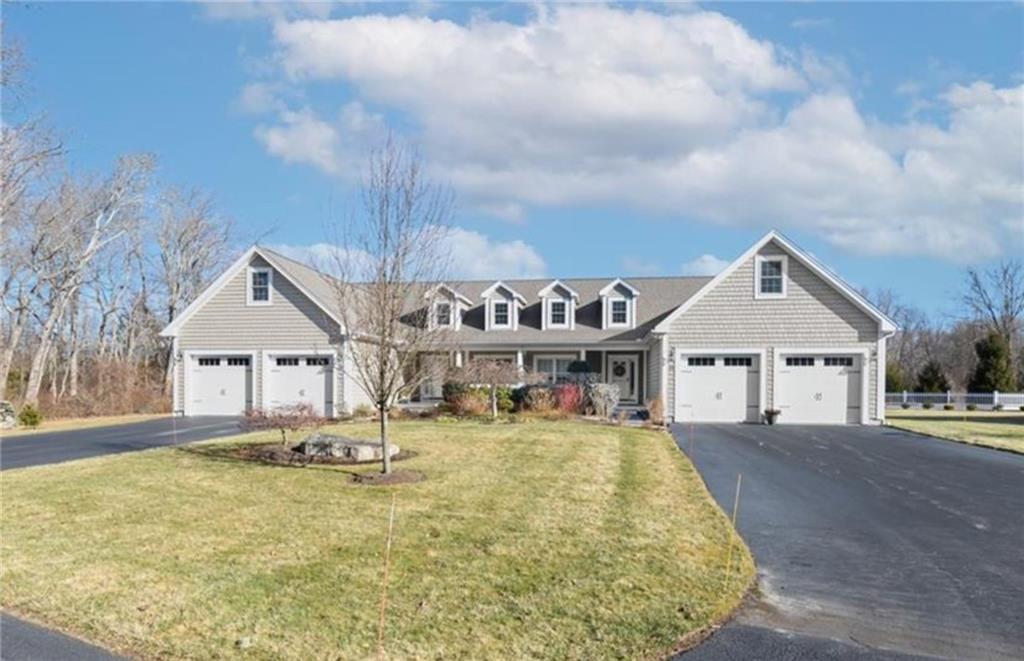 24 Hamilton Farm Road, North Kingstown