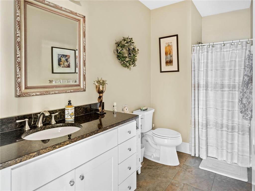 24 Hamilton Farm Road, North Kingstown