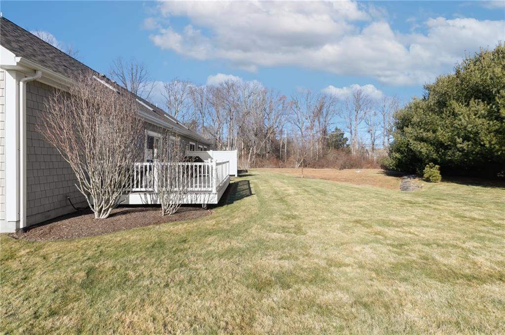 24 Hamilton Farm Road, North Kingstown