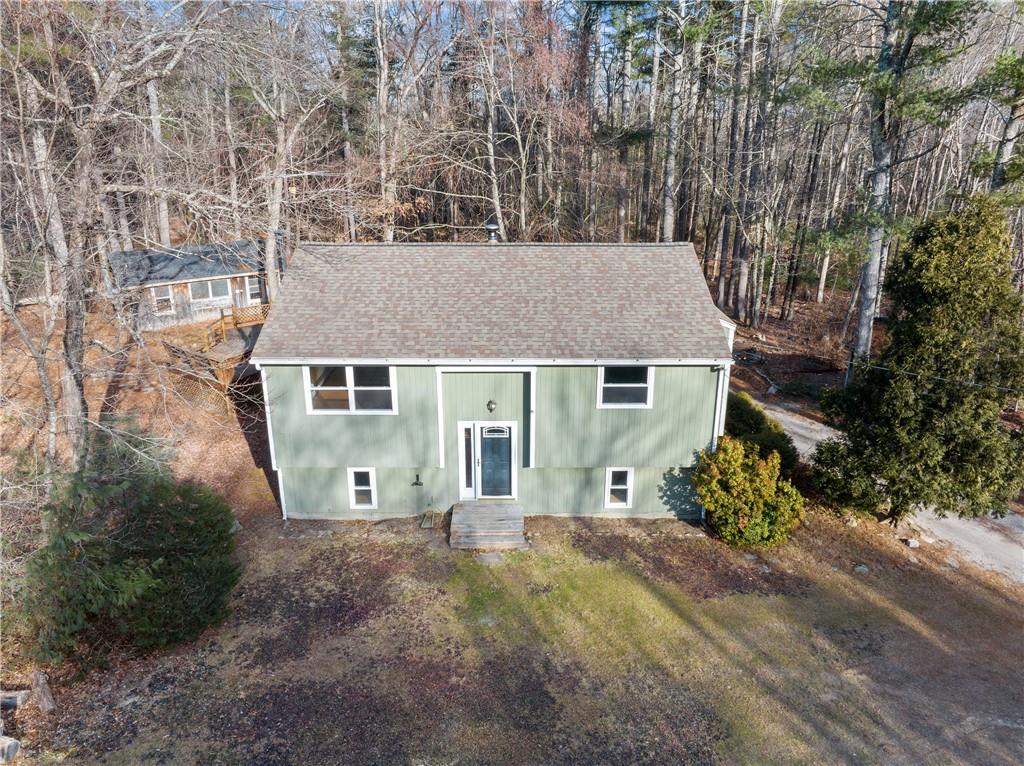 999 Wallum Lake Road, Burrillville