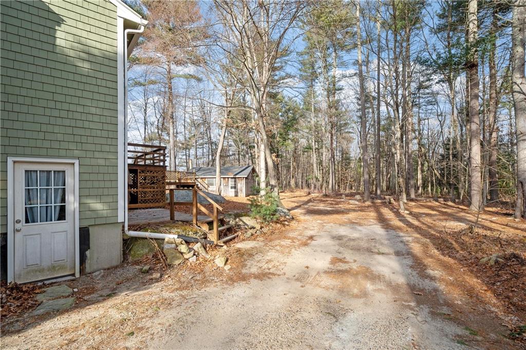 999 Wallum Lake Road, Burrillville