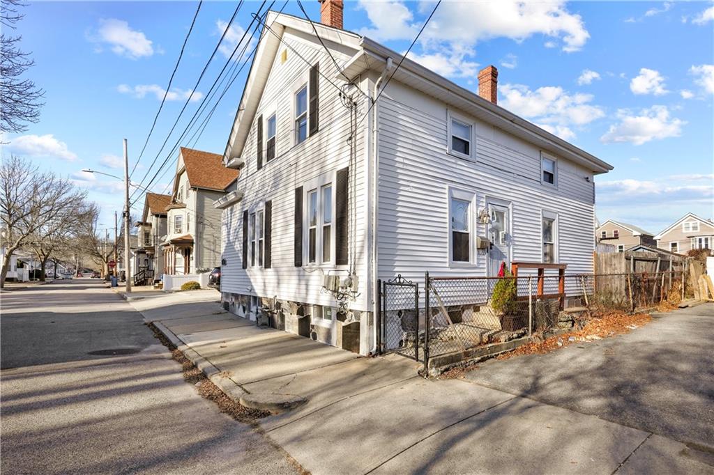 11 Bain Street, Cranston