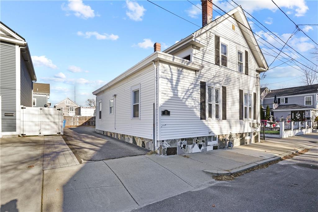 11 Bain Street, Cranston