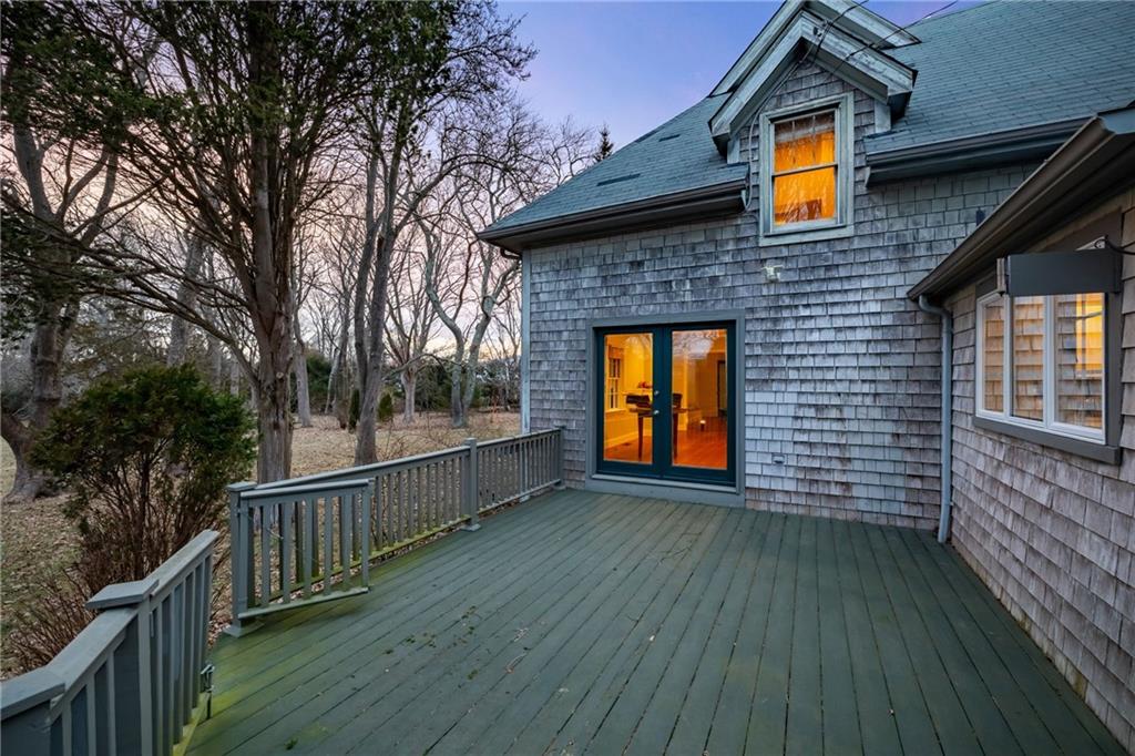 670 Boston Neck Road, Narragansett