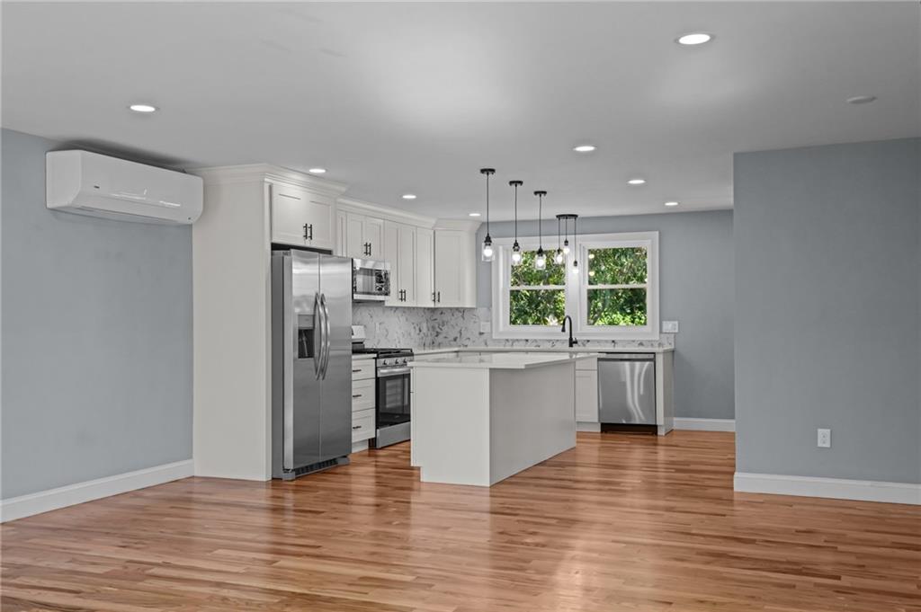 175 Second Point Road, Warwick