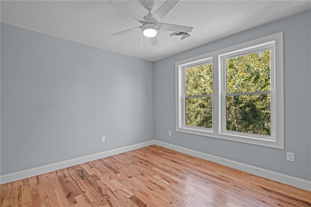 175 Second Point Road, Warwick