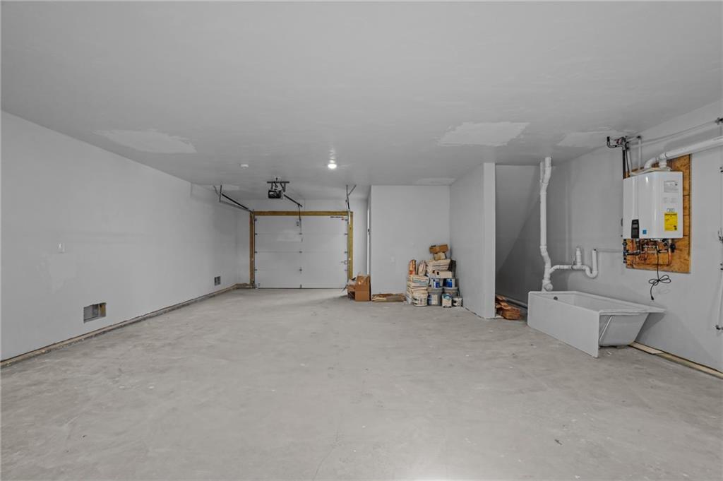 175 Second Point Road, Warwick