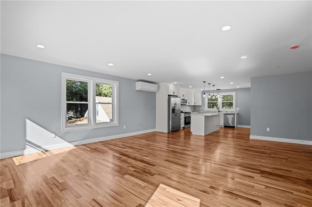 175 Second Point Road, Warwick