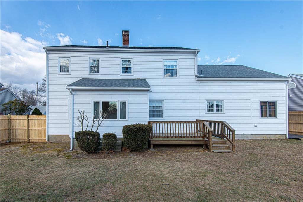 55 Cul De Sac Way, East Providence