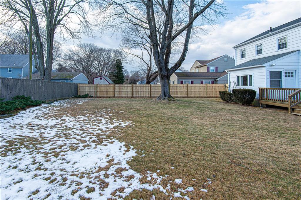 55 Cul De Sac Way, East Providence