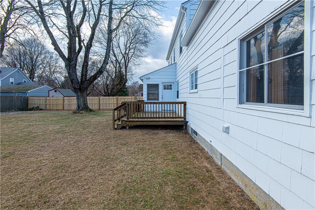 55 Cul De Sac Way, East Providence