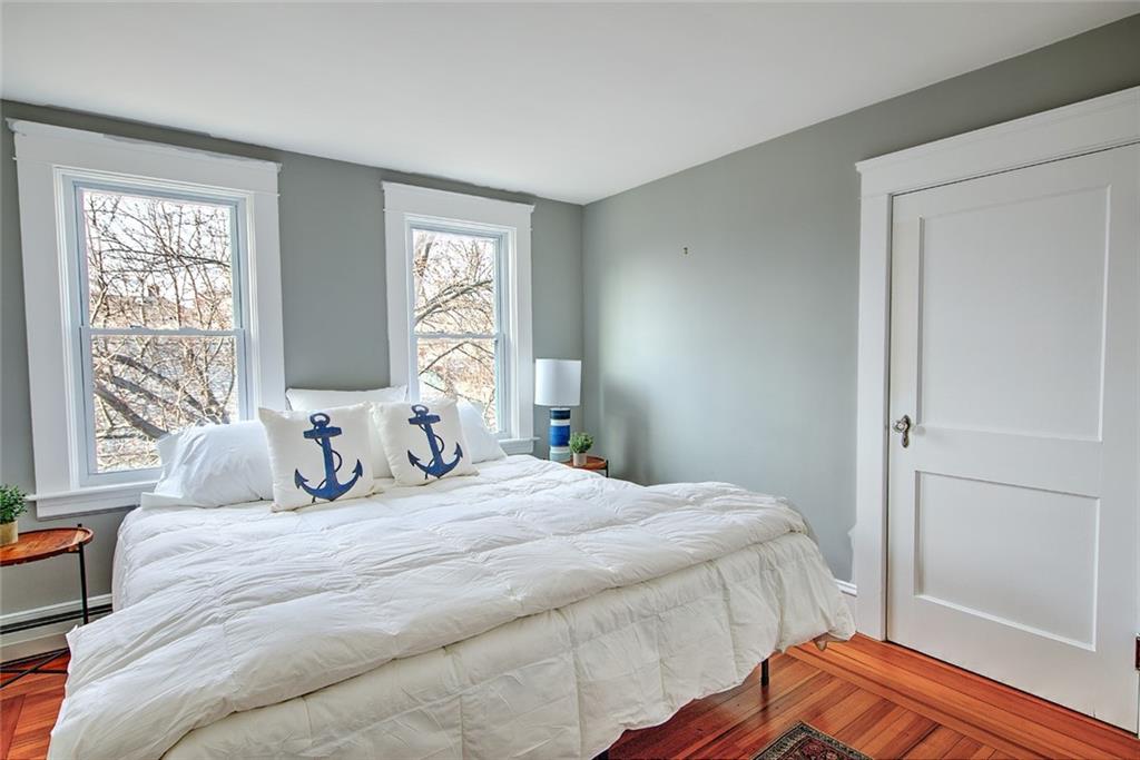 405 Maple Avenue, Barrington