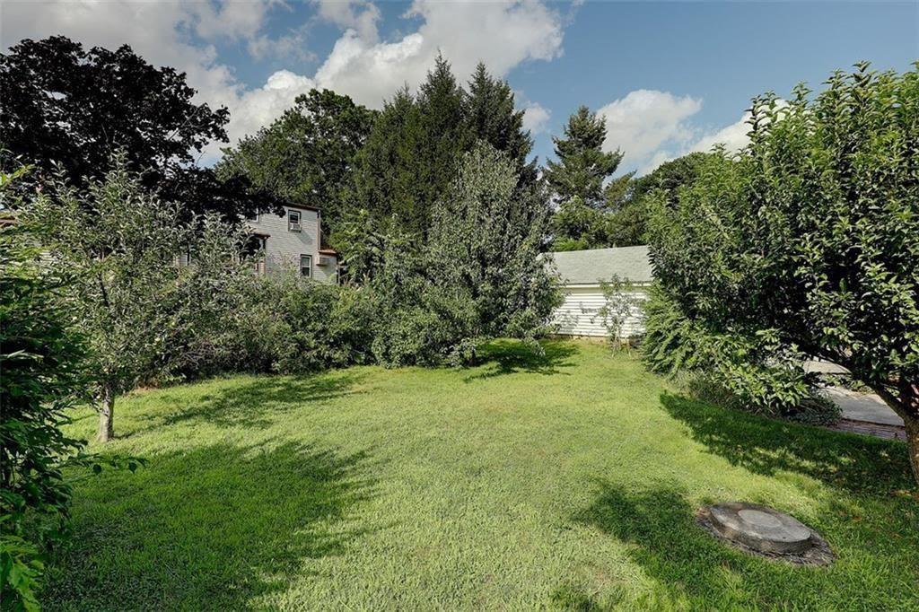 405 Maple Avenue, Barrington