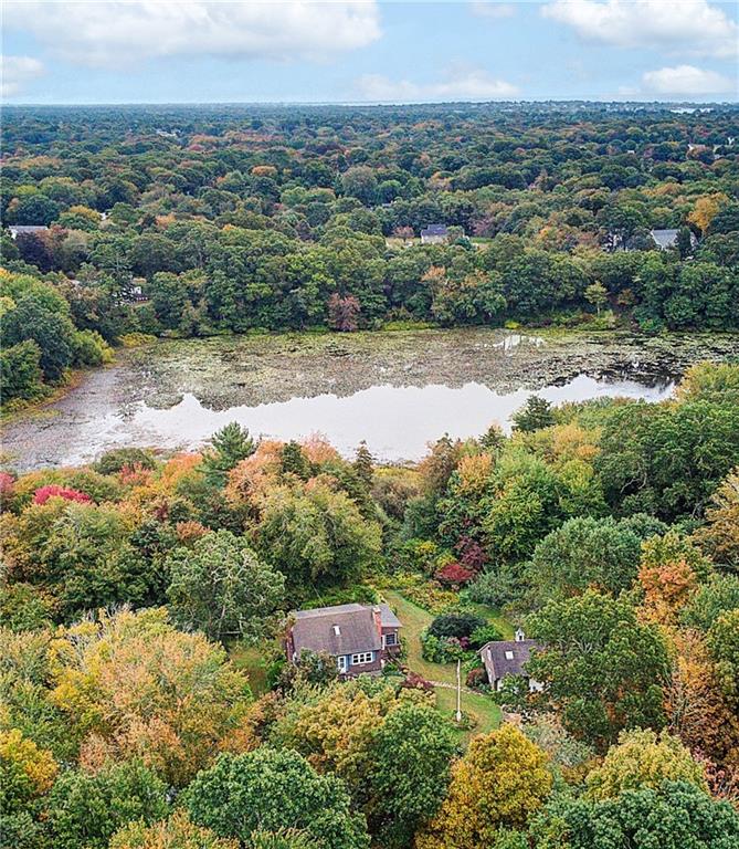 4700 Old Post Road, Charlestown