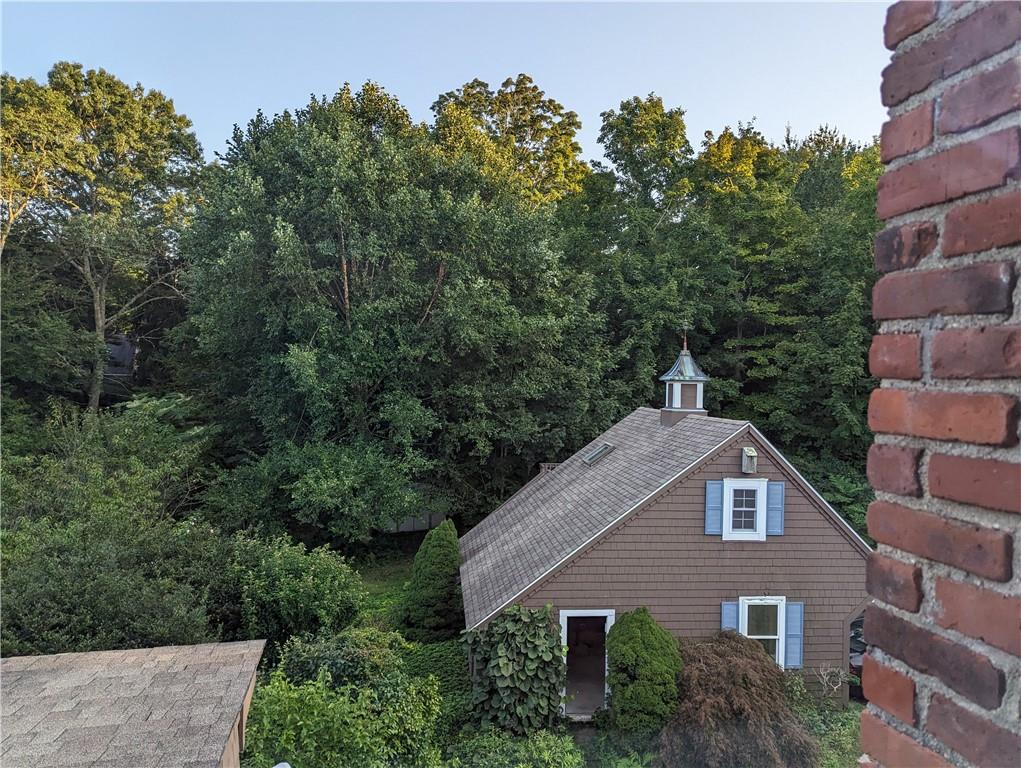 4700 Old Post Road, Charlestown