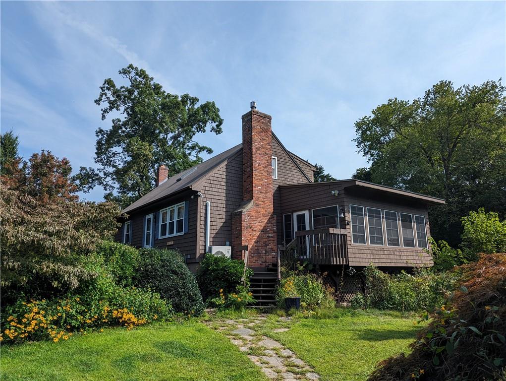 4700 Old Post Road, Charlestown