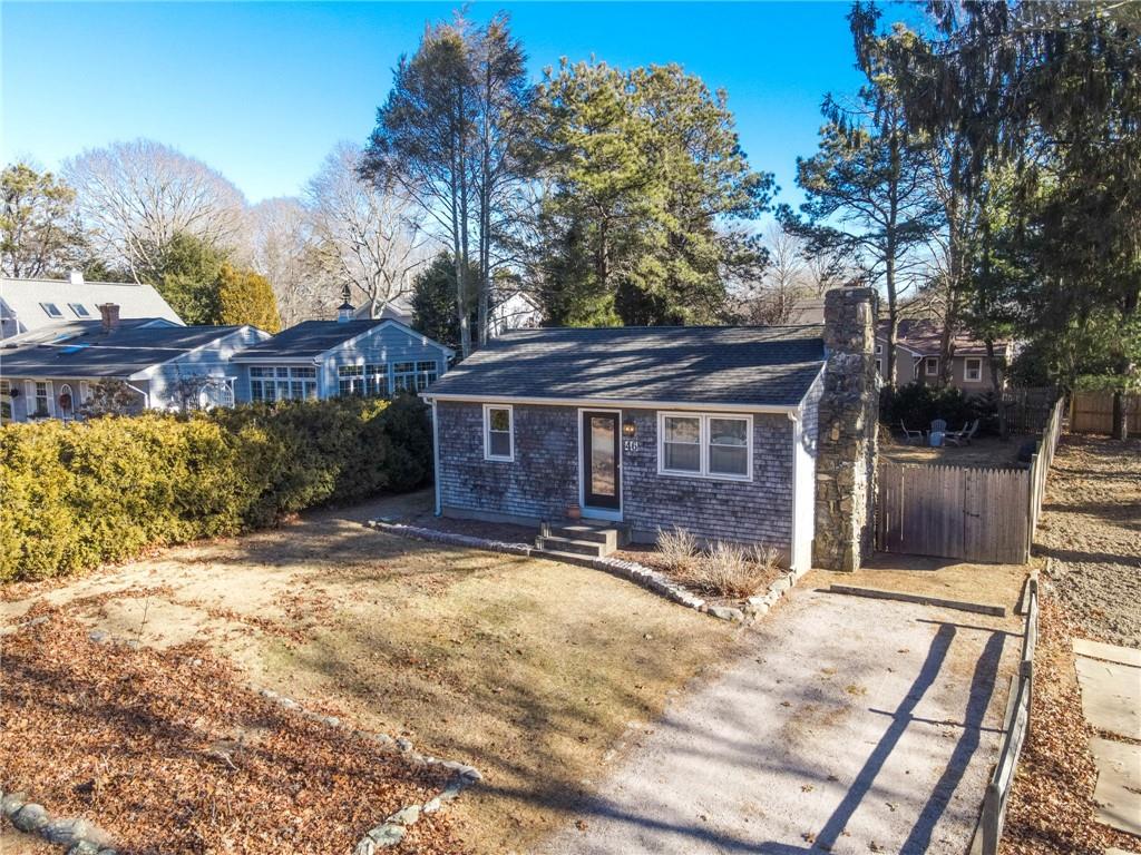 46 Willow Road, Charlestown