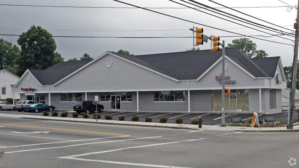 468 Smithfield Road, North Providence