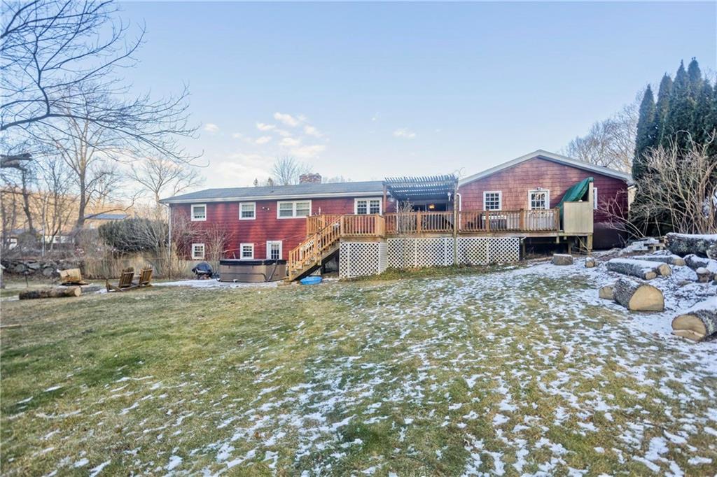 621 Black Plain Road, North Smithfield