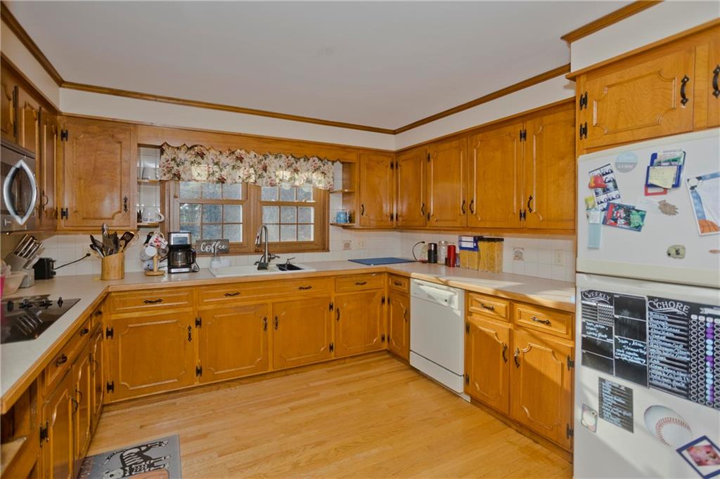 621 Black Plain Road, North Smithfield
