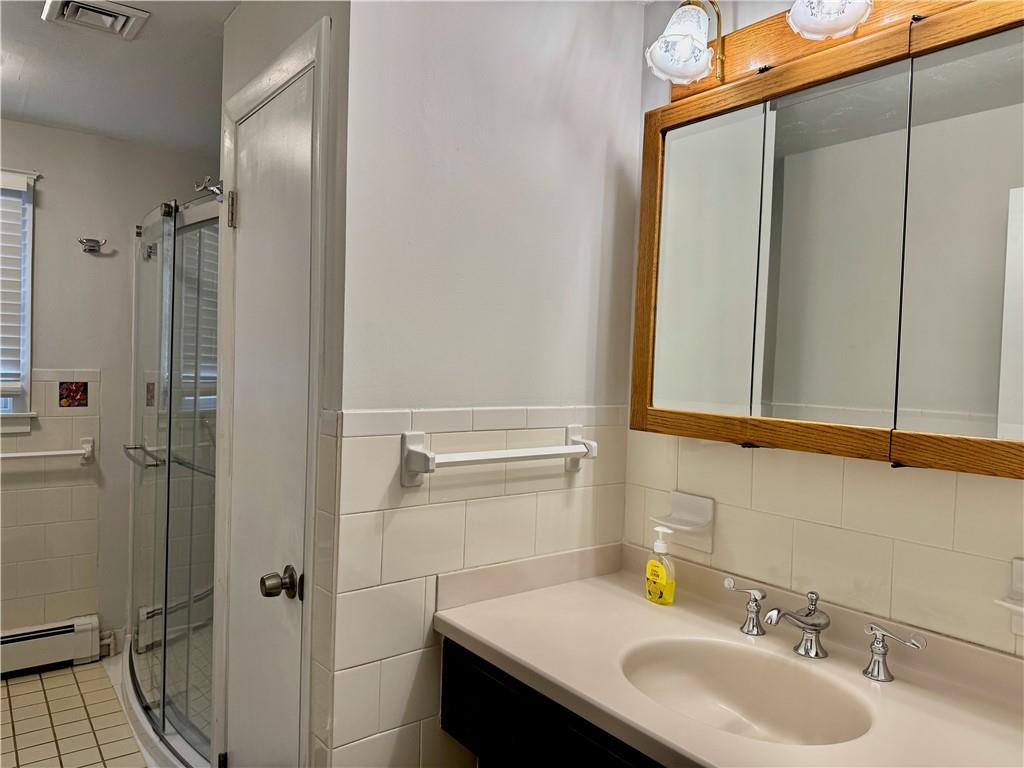 20 Casey Drive, Middletown