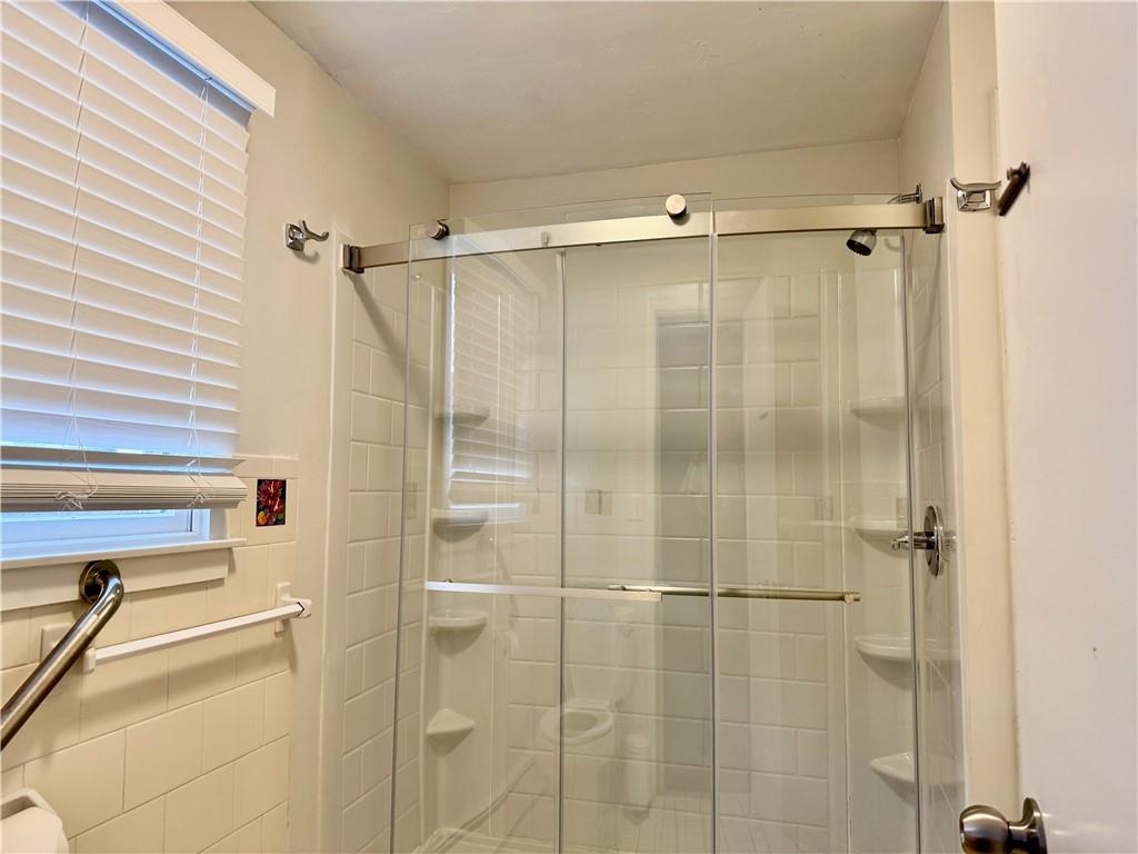 20 Casey Drive, Middletown