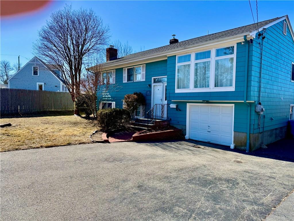 20 Casey Drive, Middletown