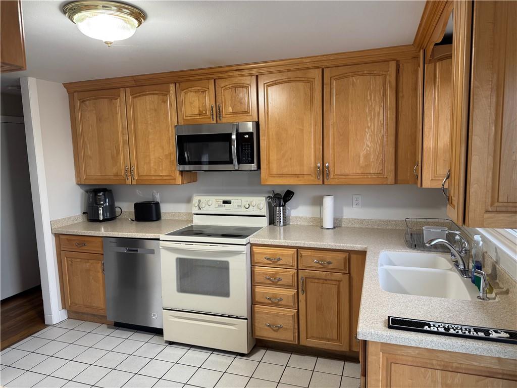 20 Casey Drive, Middletown