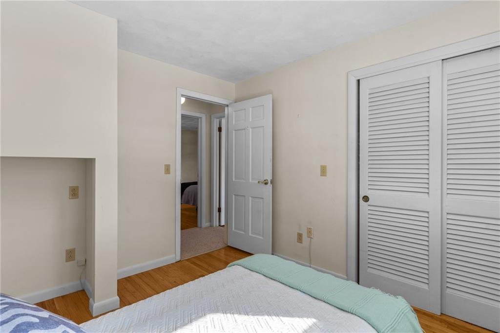 305 Reservoir Avenue, Lincoln