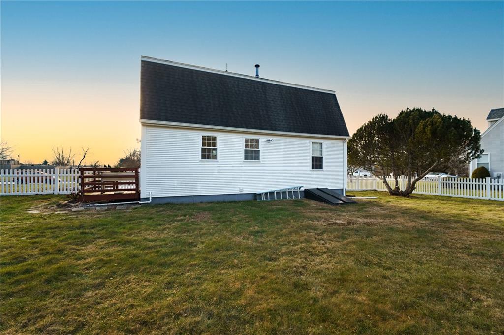 9 Sundown Lane, Middletown