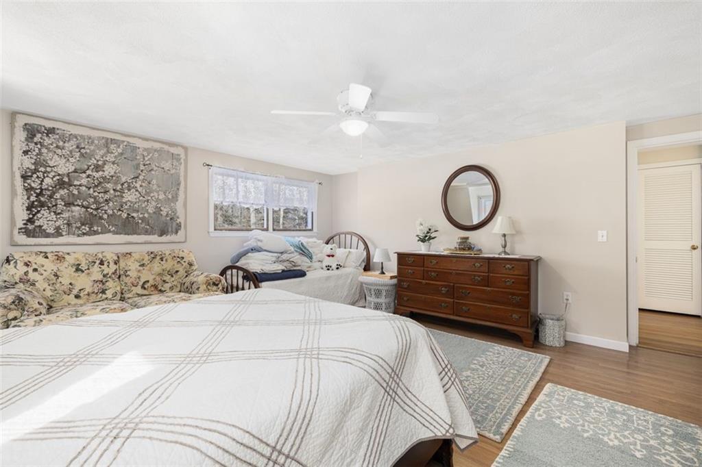 472 Gardiner Road, Richmond