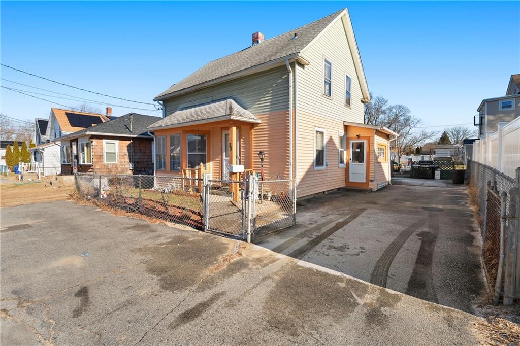 72 Stowe Avenue, East Providence
