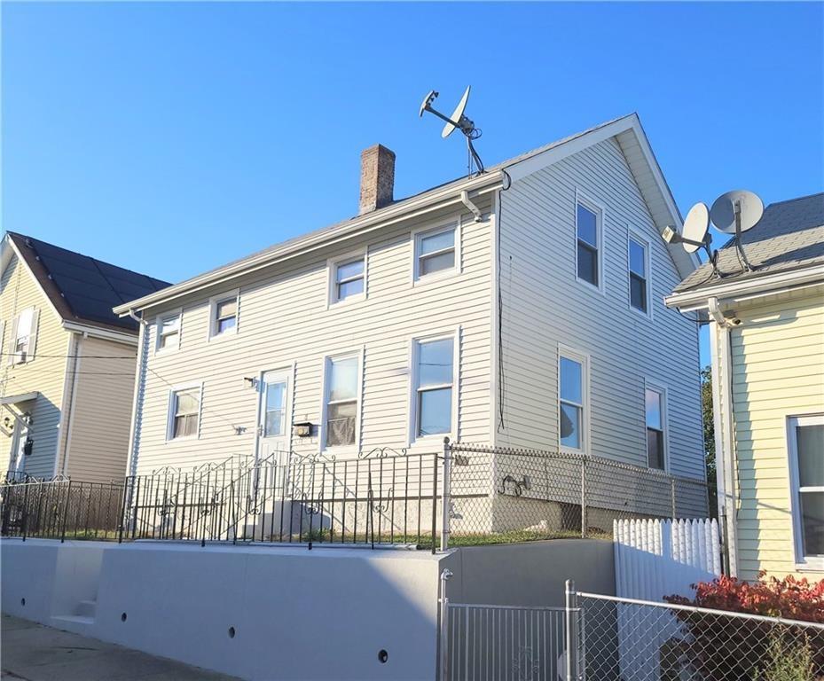 8 Harvey Street, Pawtucket