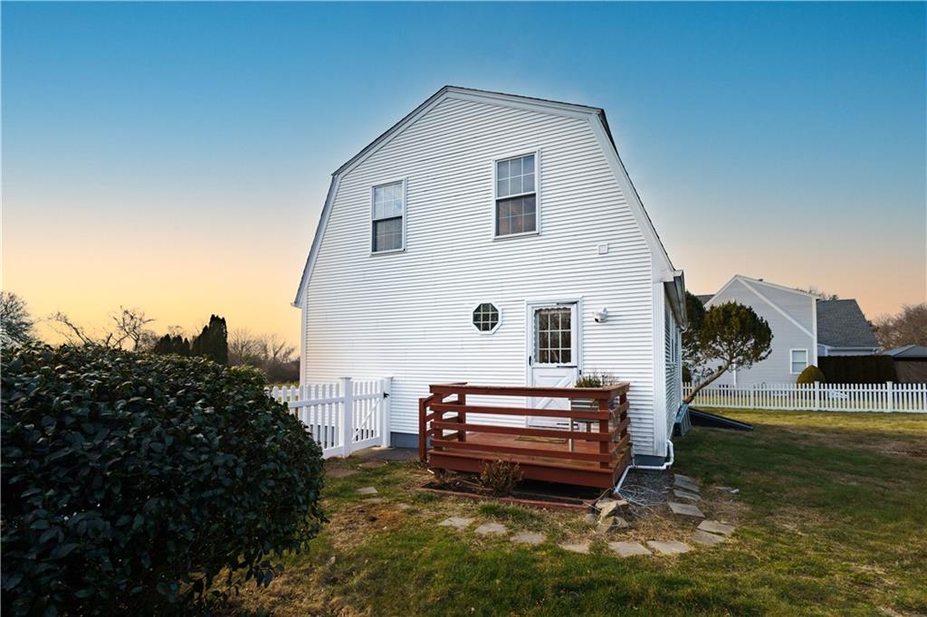 9 Sundown Lane, Middletown