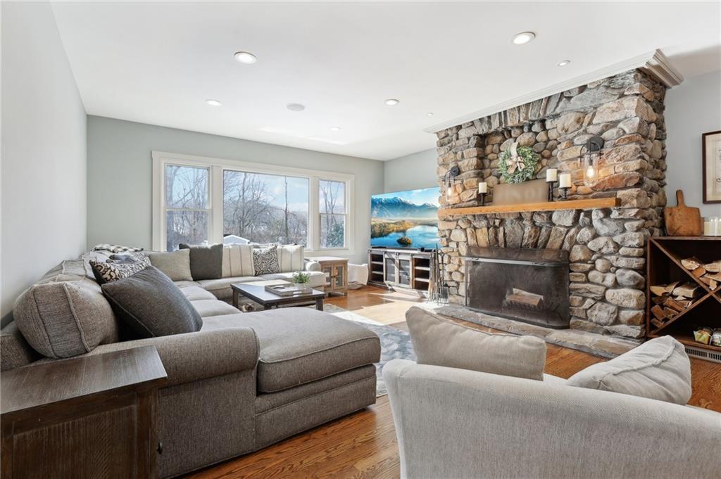 285 Pendar Road, North Kingstown