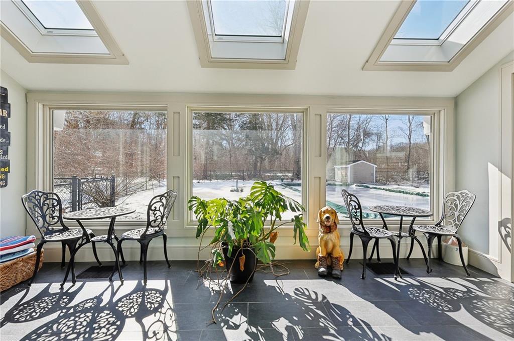285 Pendar Road, North Kingstown