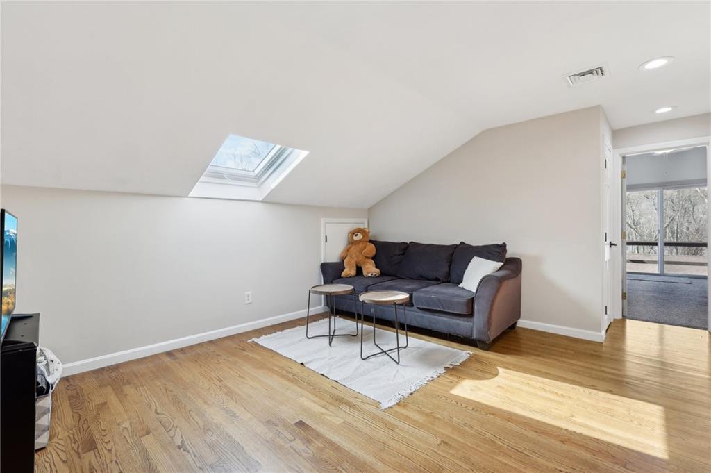 285 Pendar Road, North Kingstown
