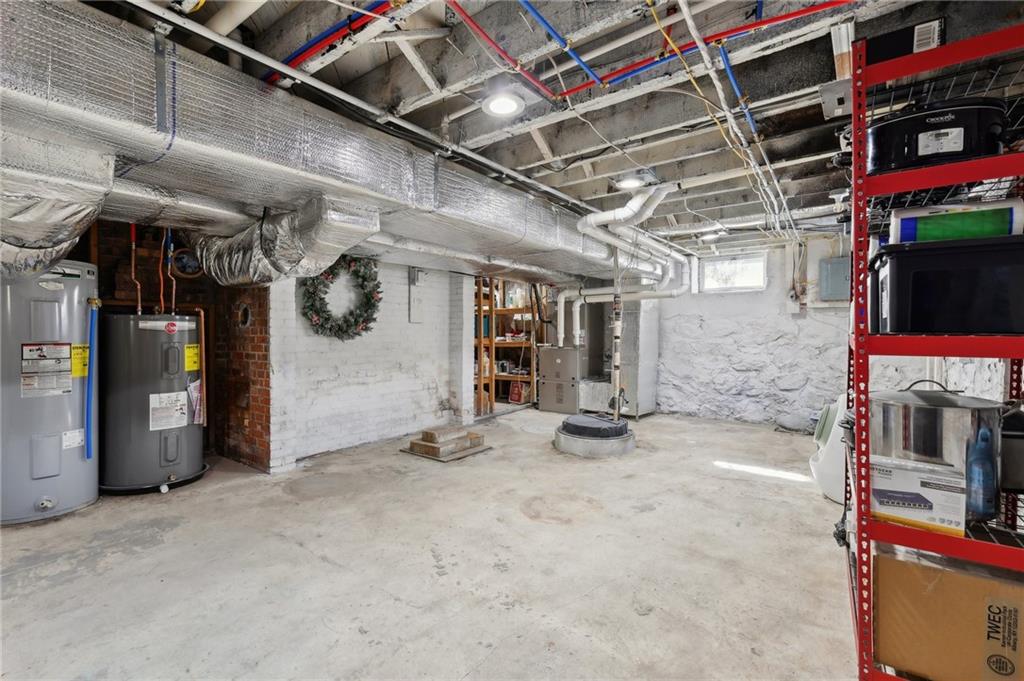 285 Pendar Road, North Kingstown
