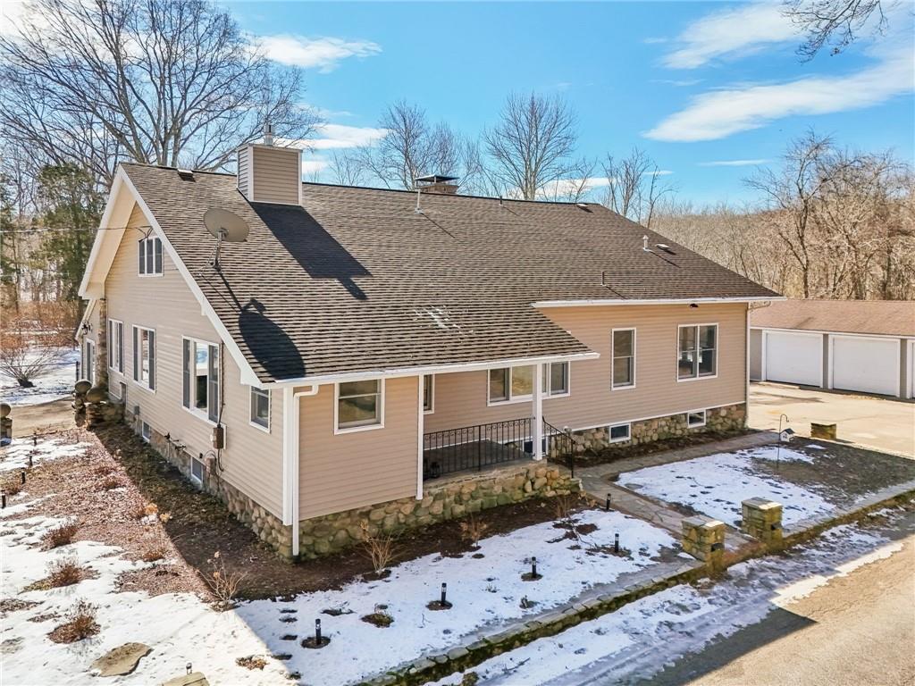 285 Pendar Road, North Kingstown