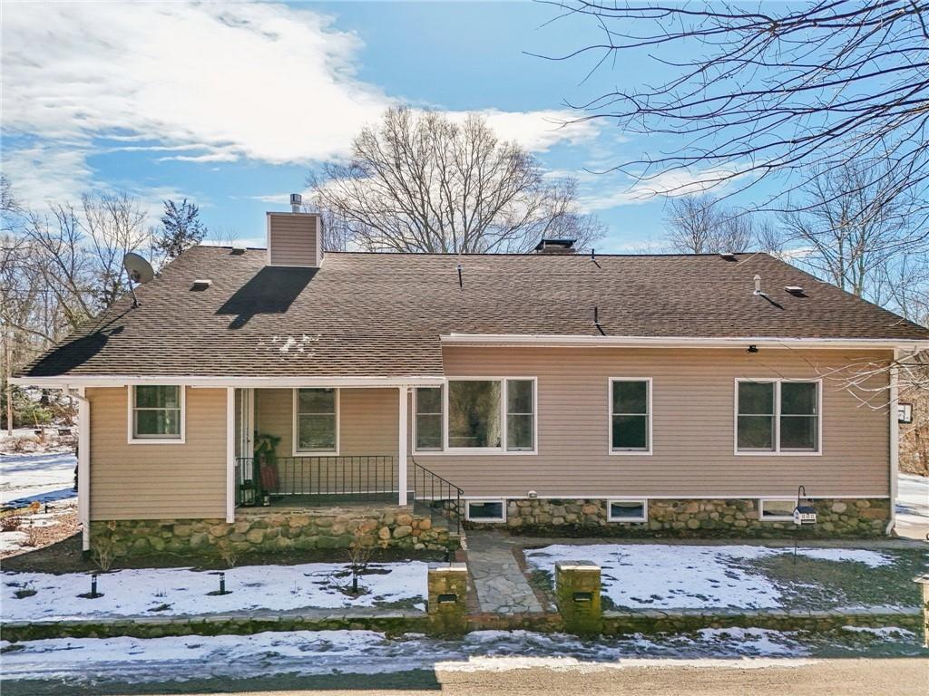 285 Pendar Road, North Kingstown