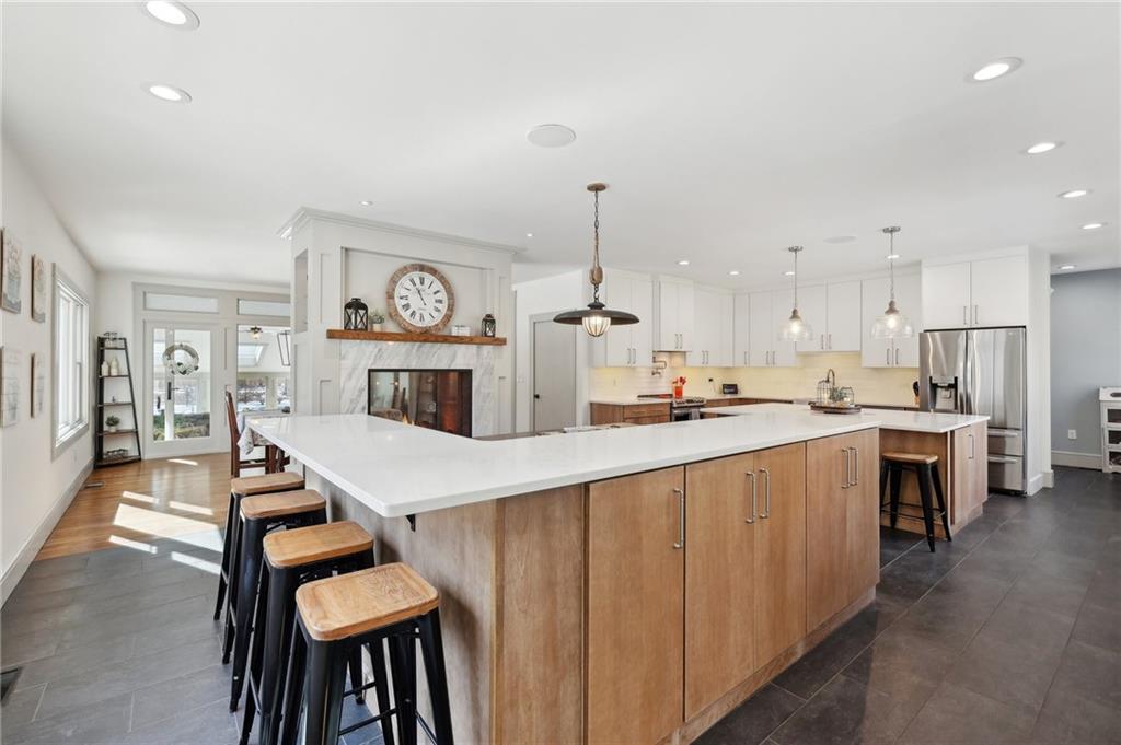 285 Pendar Road, North Kingstown